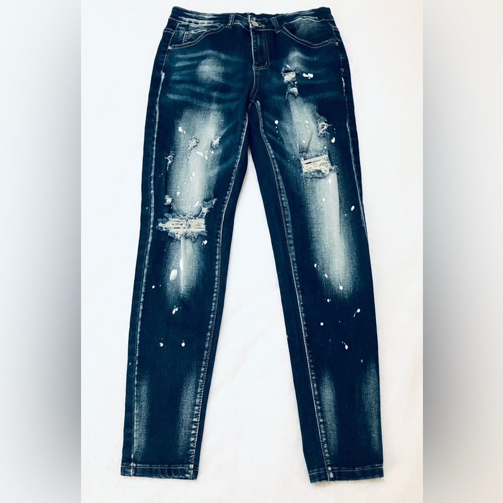 NWOT MaNFINITY  Mens/Women’s Blue Distressed Paint Spackled Skinny Jeans